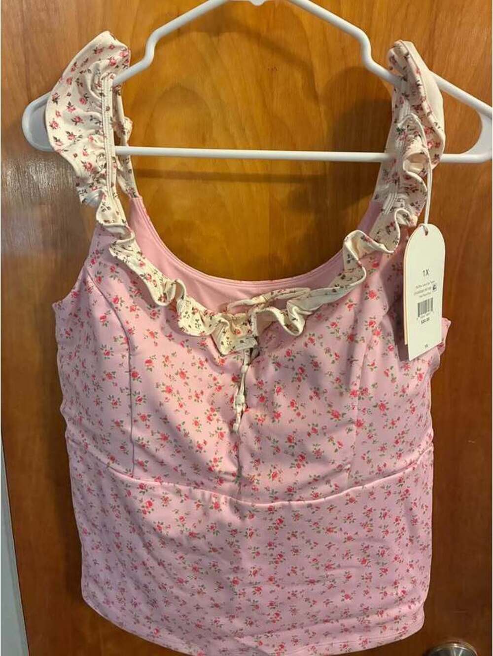Blogilates Ruffle Lace Up Tank 1X